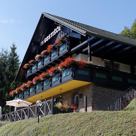 Pod Orehi Guest House Loce pri Poljcanah Bagian luar foto